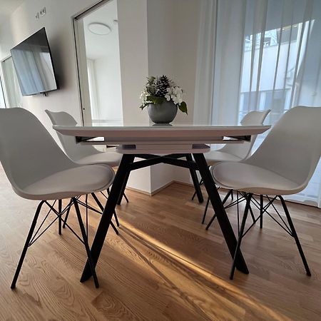 Danube22 Apartment 2 Viyana Dış mekan fotoğraf